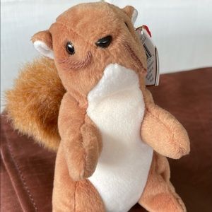 Nuts the Squirrel Beanie Baby